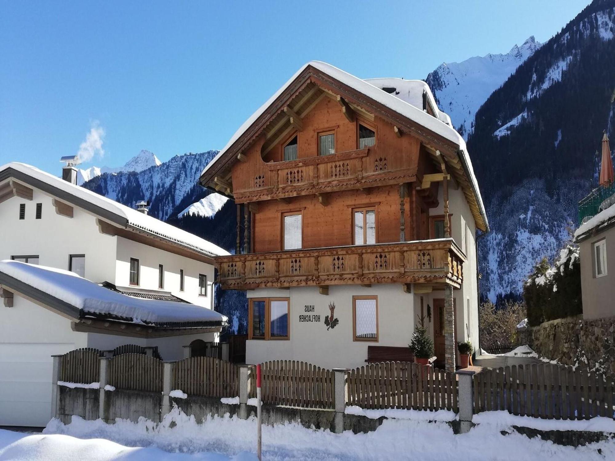 Apartment In Mayrhofen In The Mountains Екстер'єр фото