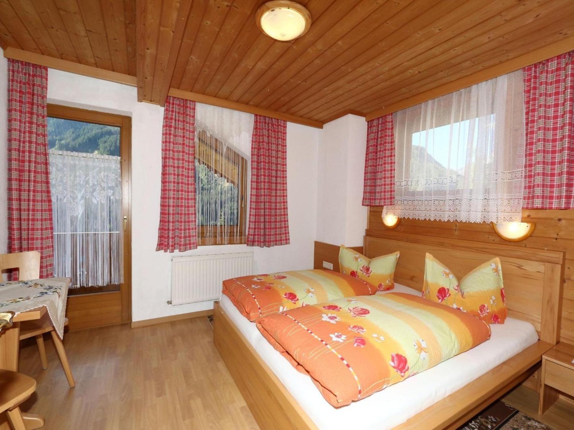 Apartment In Mayrhofen In The Mountains Екстер'єр фото