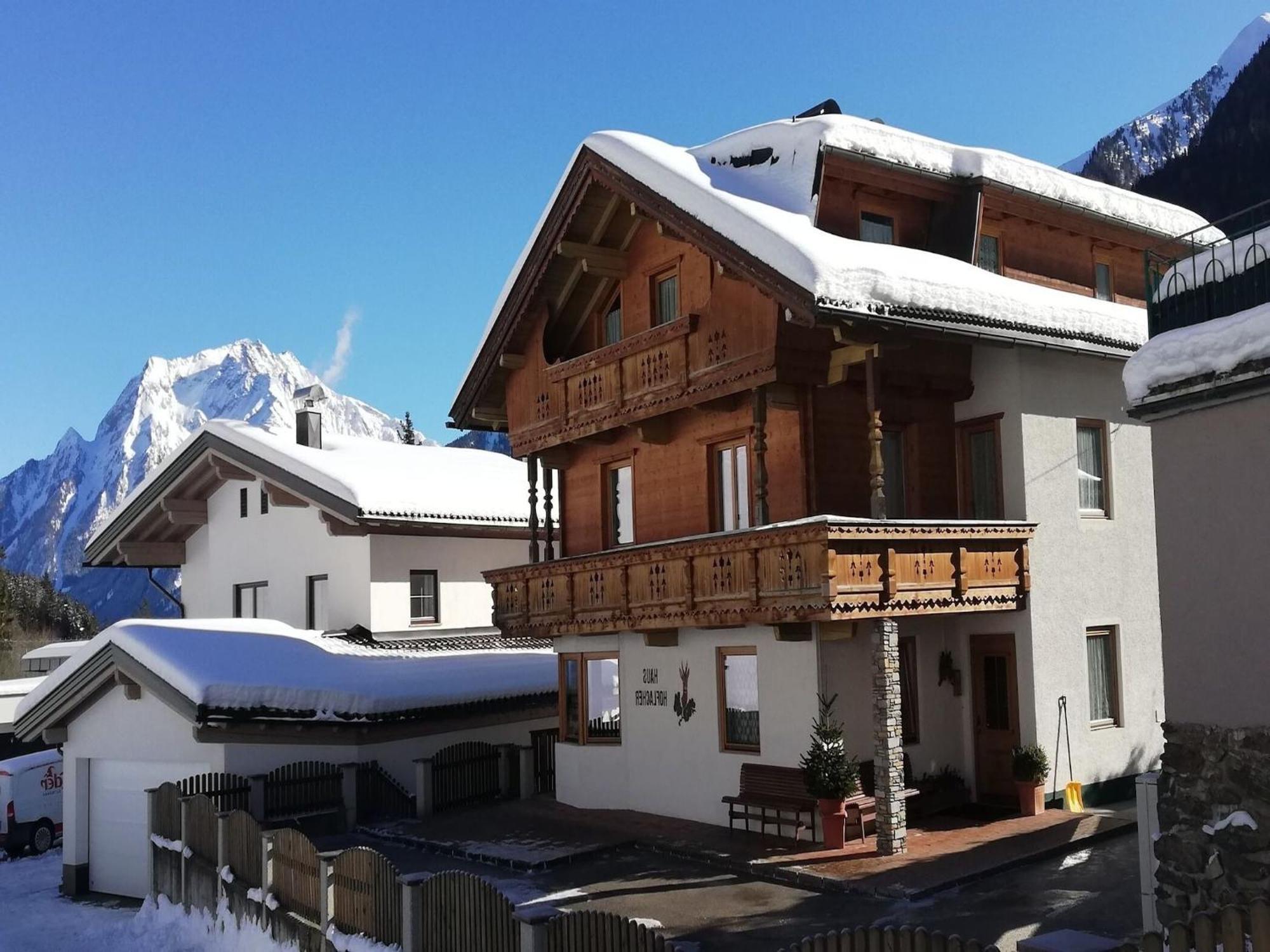 Apartment In Mayrhofen In The Mountains Екстер'єр фото